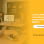 Abogados trabajando en una sala de oficina con laptops mientras aparece un anuncio naranja con texto promocional sobre cobrar honorarios como abogado independiente en México