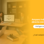 Lawyers in a conference room working on laptops; right side has an orange overlay with the Spanish headline about AI in law and a white 'Inteligencia Artificial' pill button.
